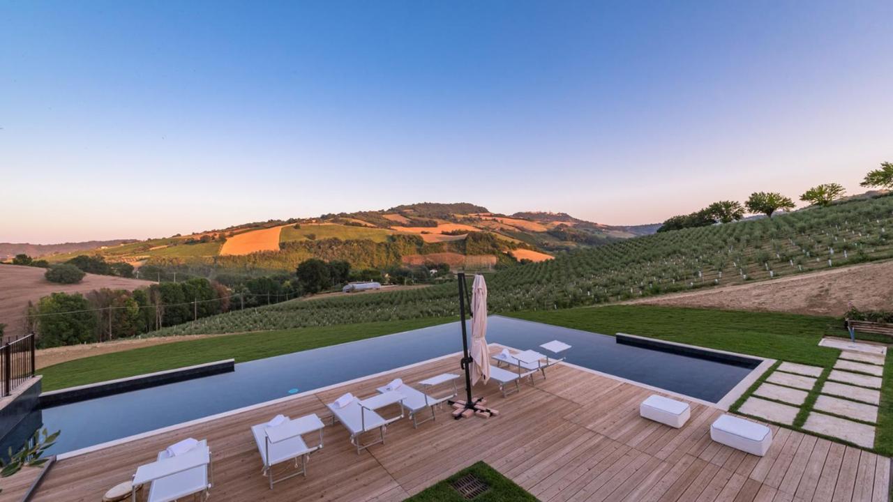 Dimora Montefiore 11, Emma Villas Montefiore dell'Aso Bagian luar foto